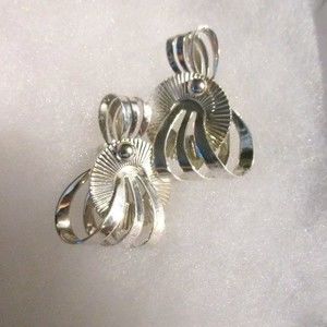 Unique Rare Coro Vintage clip Earrings